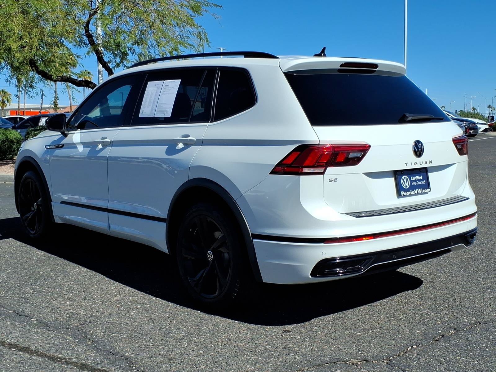 Certified 2023 Volkswagen Tiguan SE R-Line FWD image 5