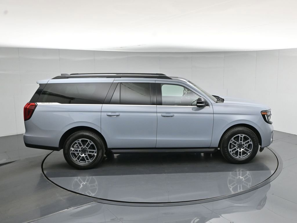 Used 2025 Ford Expedition Max Active RWD image 43
