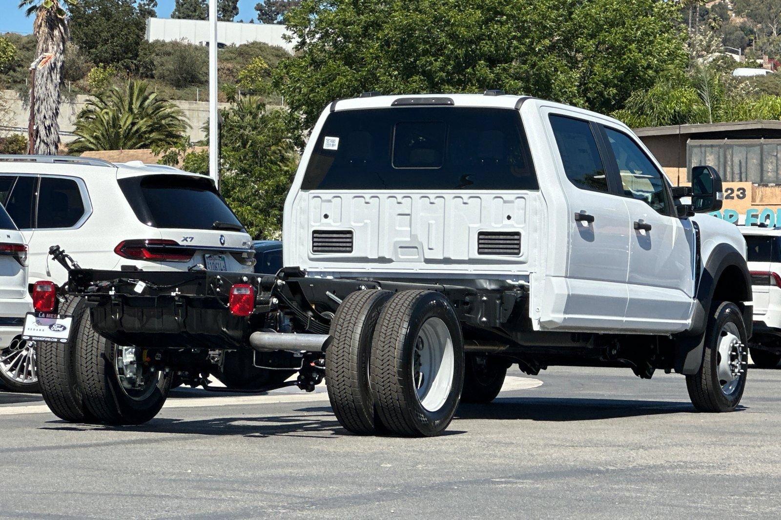 New 2026 Ford F450 XL w/ XL Chrome Package RWD image 3