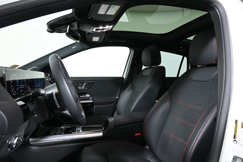 Certified 2026 Mercedes-Benz GLA 250 4MATIC image 15