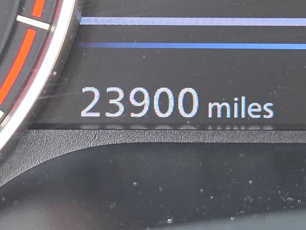 Used 2025 Nissan Altima 2.5 SR image 24