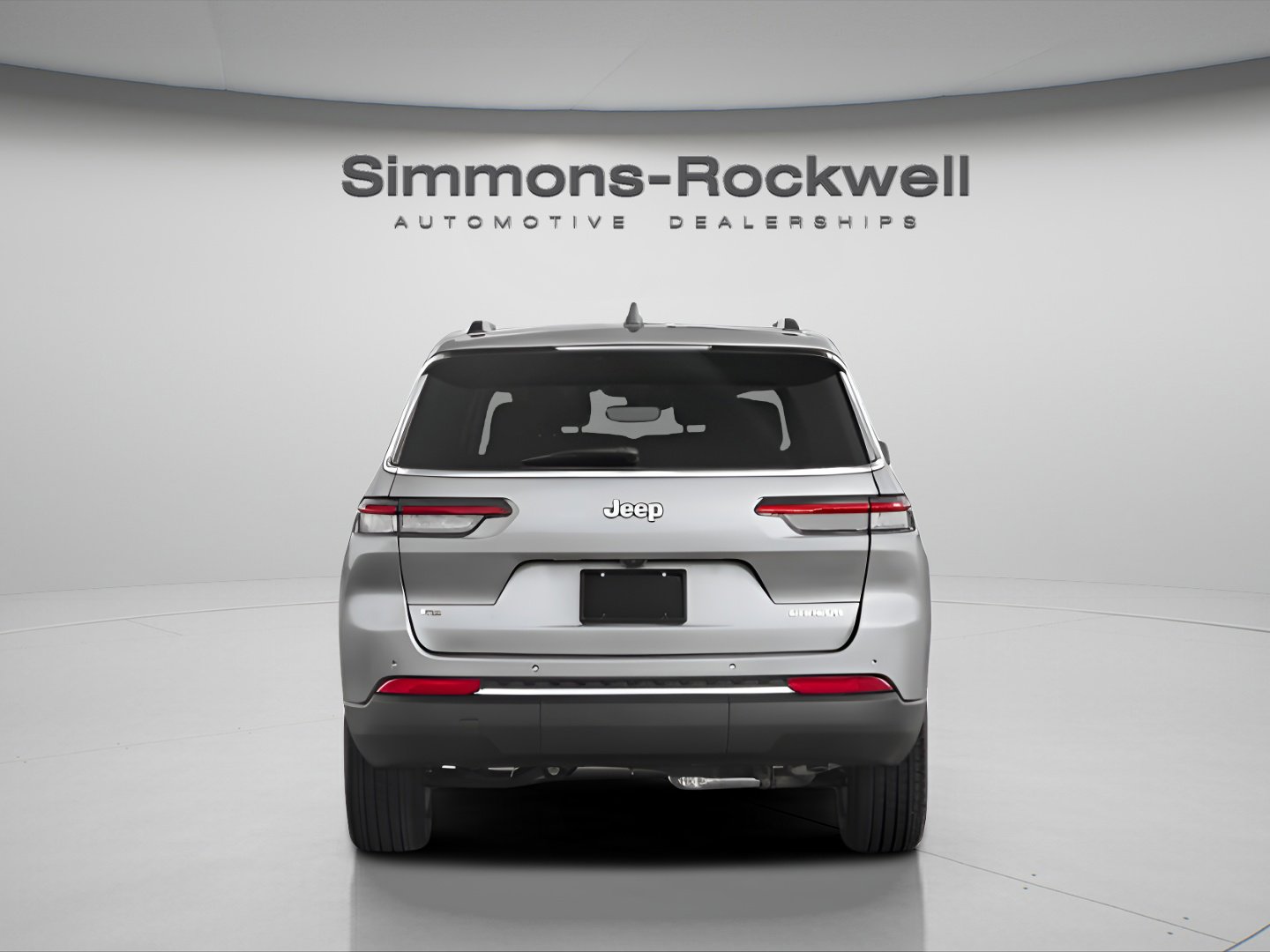 Used 2024 Jeep Grand Cherokee L Laredo AWD/4WD image 5
