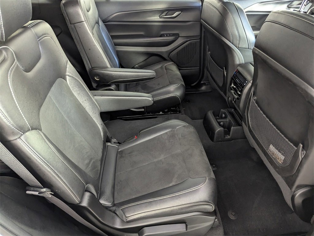 Certified 2024 Jeep Grand Cherokee L Altitude image 32