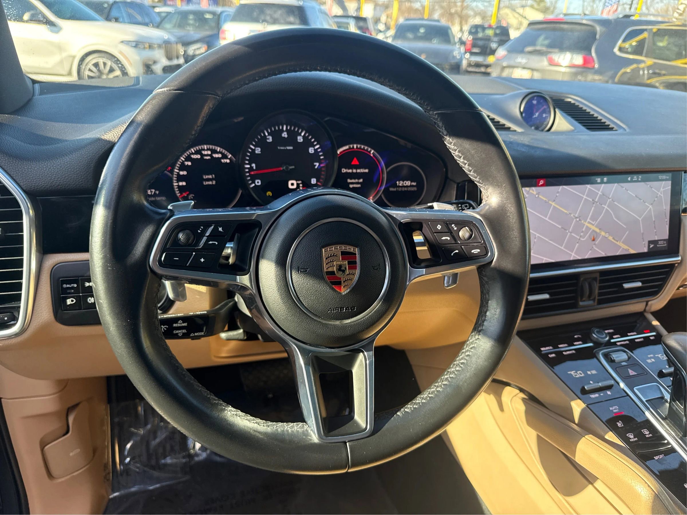 Used 2019 Porsche Cayenne image 18