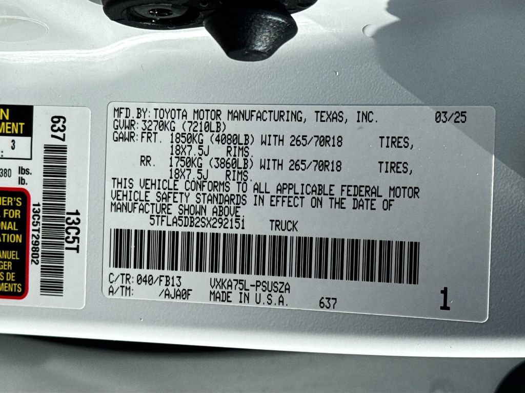 Used 2025 Toyota Tundra SR5 w/ SR5 Convenience Package AWD/4WD image 31