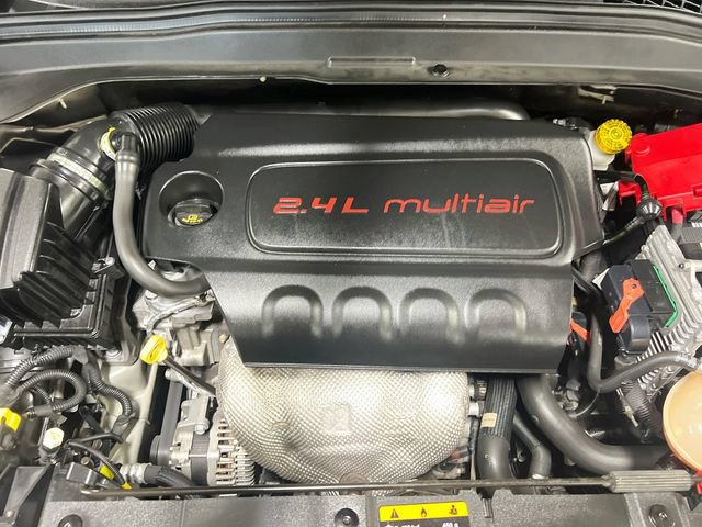 Used 2018 Jeep Renegade Sport w/ Power & Air Group AWD/4WD image 28