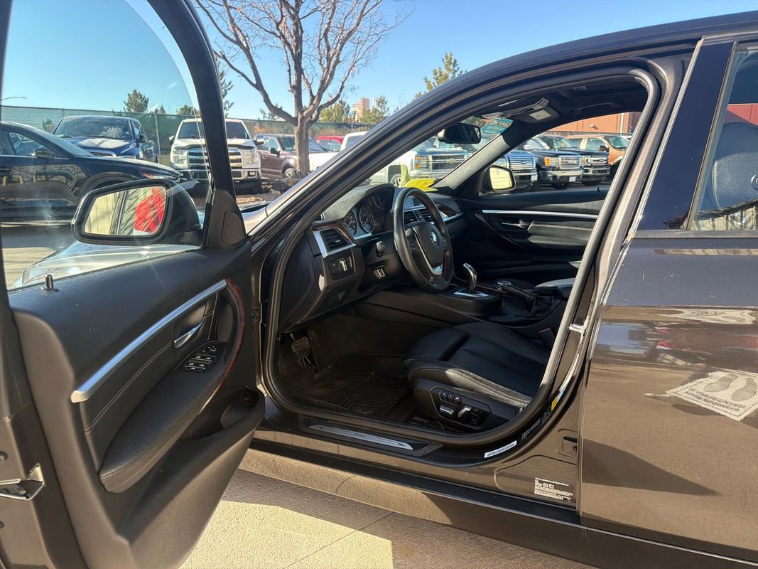 Used 2016 BMW 328i xDrive Sedan image 9