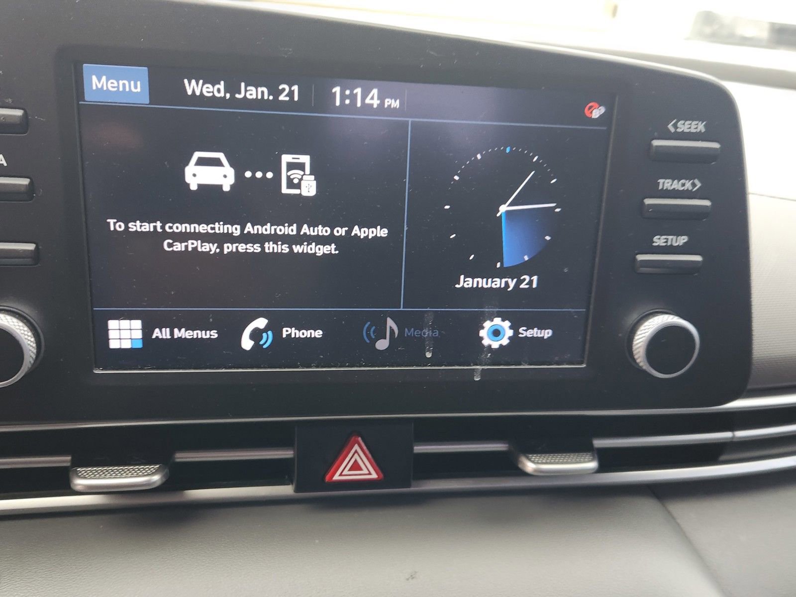 Used 2023 Hyundai Elantra SEL image 14