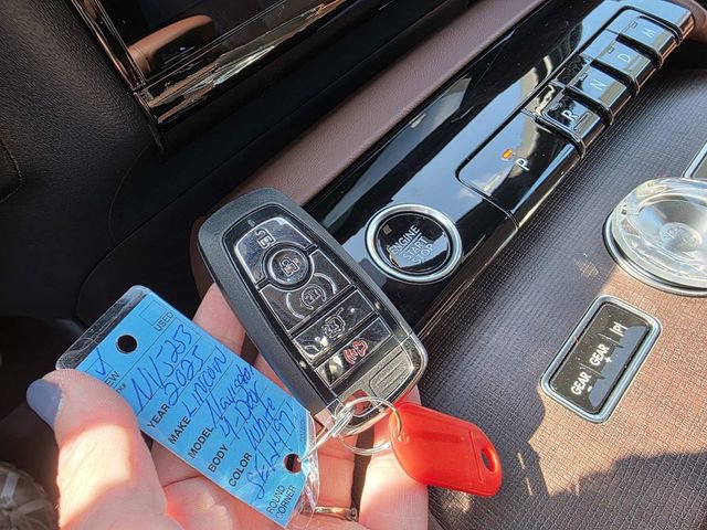 New 2025 Lincoln Navigator Reserve image 14