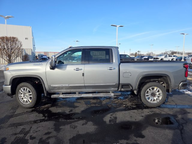 New 2026 Chevrolet Silverado 3500 High Country w/ Technology Package AWD/4WD image 27