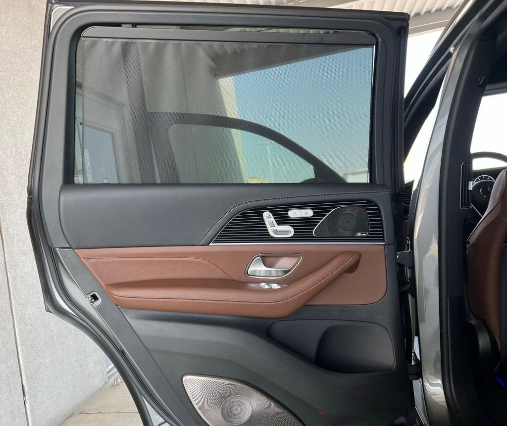 New 2026 Mercedes-Benz GLS 580 4MATIC image 28