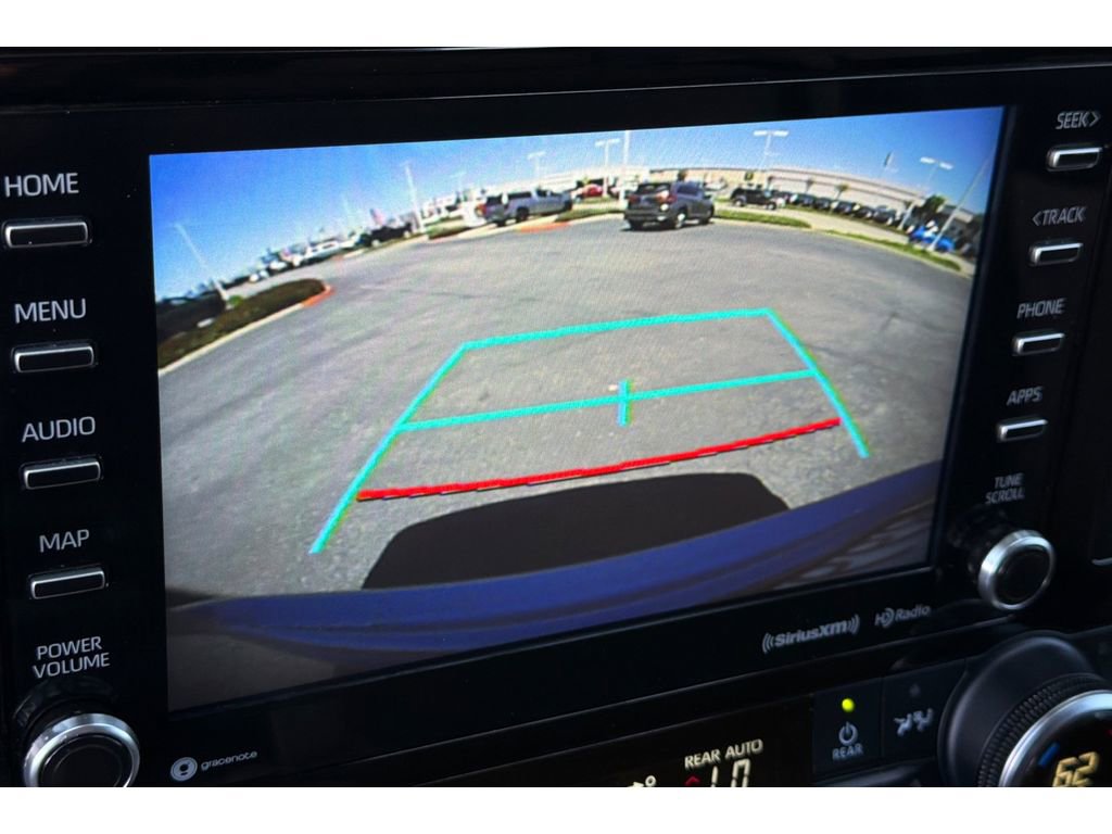 Certified 2021 Toyota Highlander XLE AWD/4WD image 23