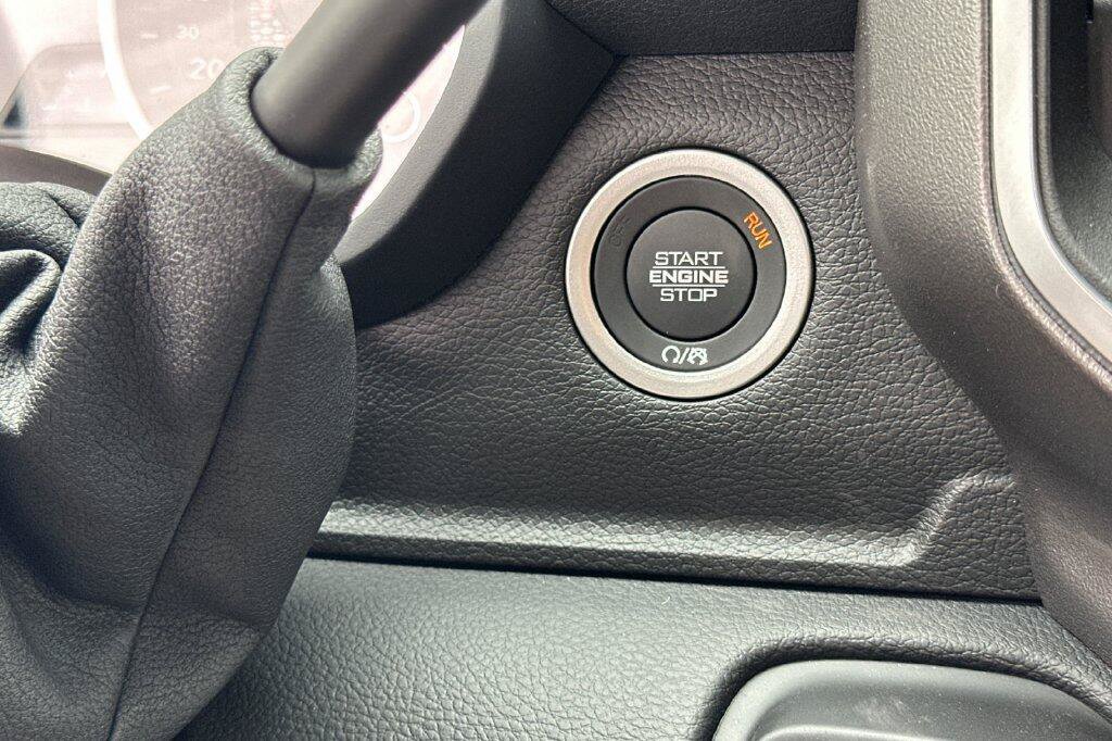 New 2027 RAM 2500 Big Horn AWD/4WD image 21