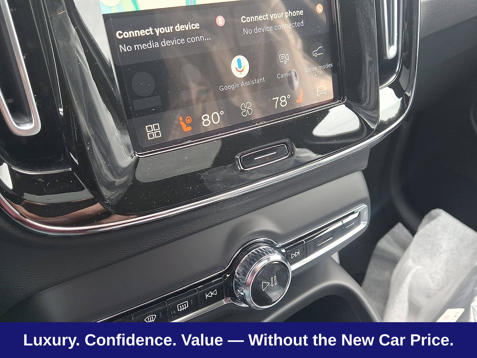 New 2026 Volvo XC40 B5 Ultra w/ Protection Package Premier AWD/4WD image 13