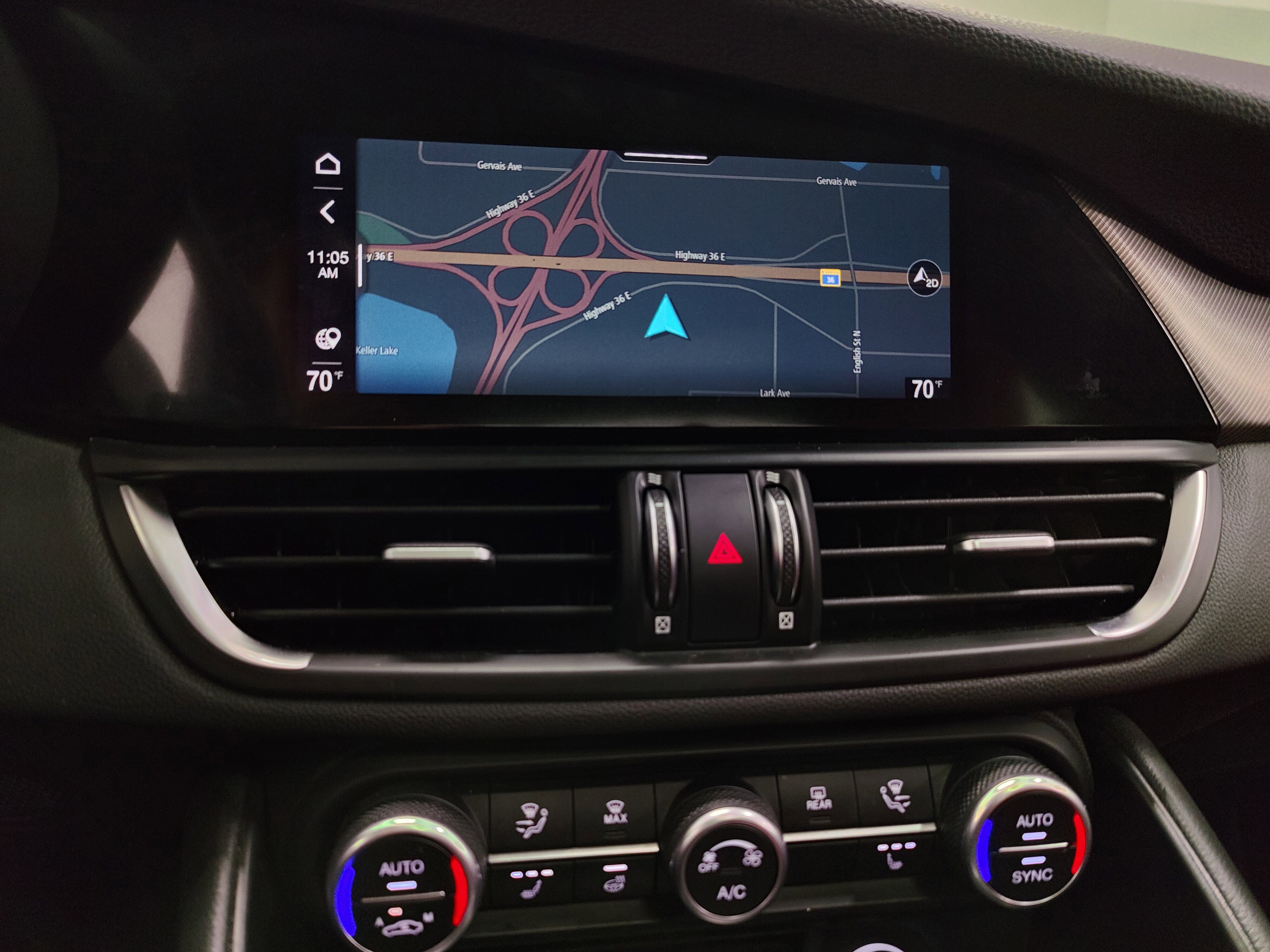 Certified 2024 Alfa Romeo Giulia Ti w/ Performance Driving Package image 19