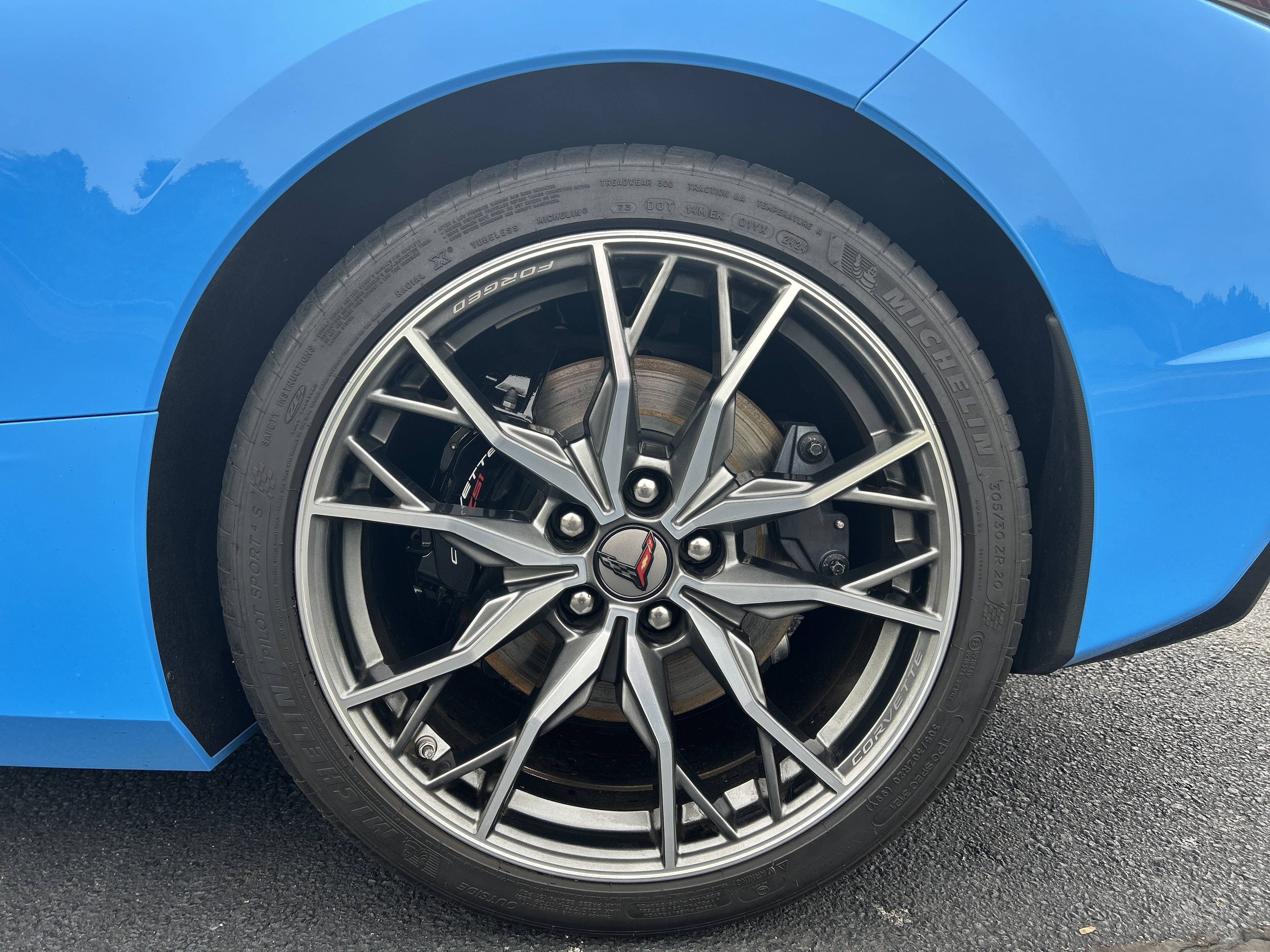 Used 2024 Chevrolet Corvette Stingray Premium Cpe w/ Z51 Performance Package image 35