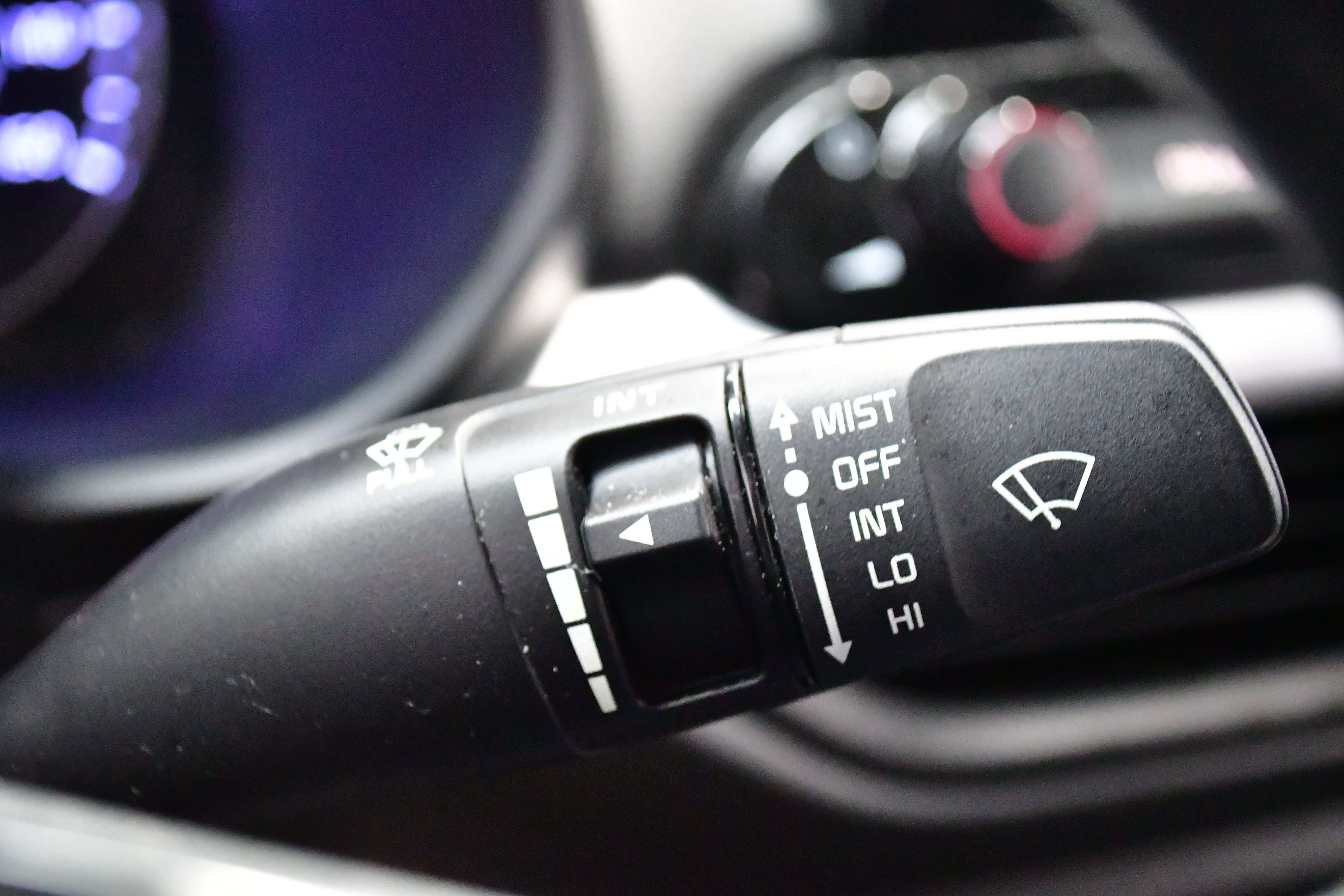 Used 2023 Kia Forte LXS w/ LXS Technology Package image 32