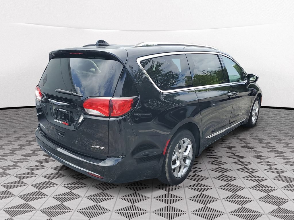 Used 2019 Chrysler Pacifica Limited FWD image 6