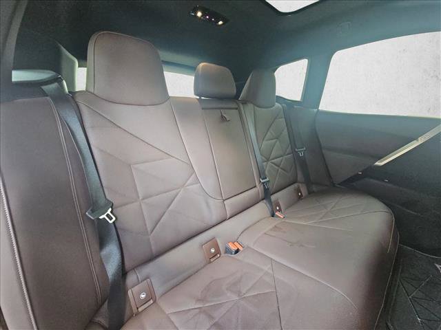 Used 2025 BMW iX xDrive50 AWD/4WD image 15