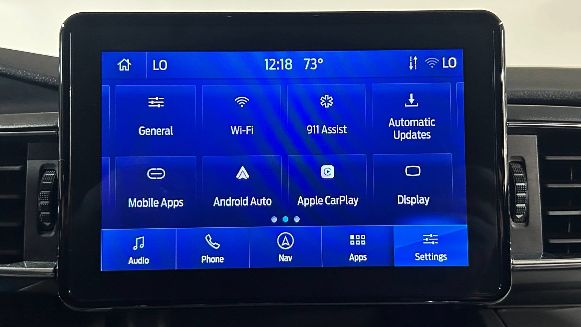 Used 2023 Ford Explorer XLT w/ Equipment Group 202A AWD/4WD image 89