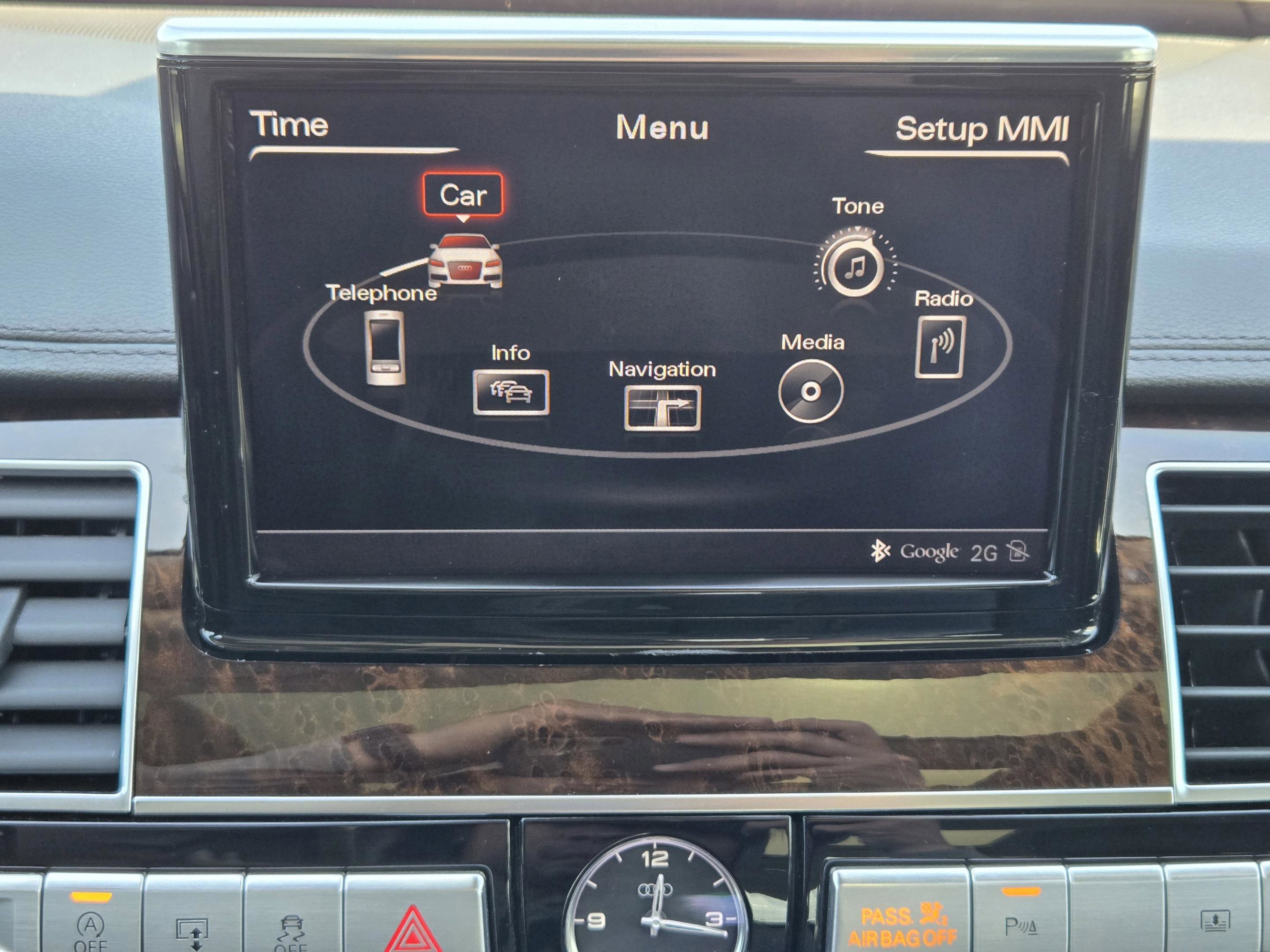 Used 2015 Audi A8 L 4.0T w/ Premium Package image 25