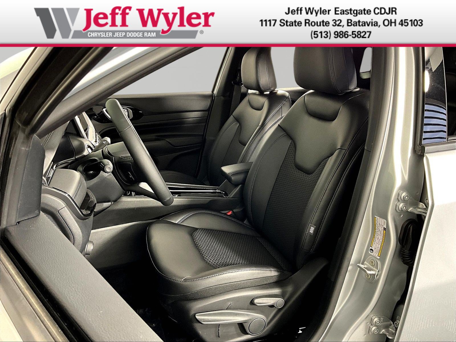 New 2026 Jeep Compass Latitude AWD/4WD image 16