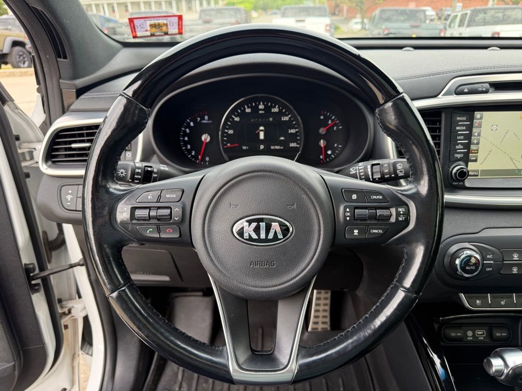 Used 2016 Kia Sorento SX w/ SXL Technology Package image 14