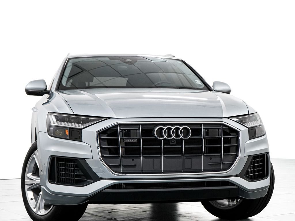 Used 2023 Audi Q8 Premium w/ Convenience Package AWD/4WD image 3