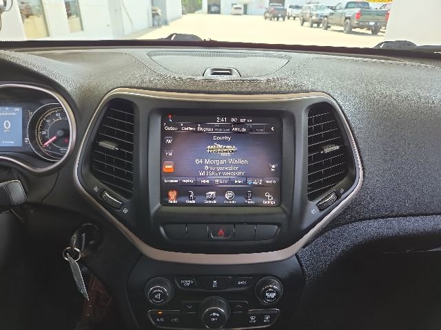 Used 2014 Jeep Cherokee Latitude w/ Cold Weather Group FWD image 55
