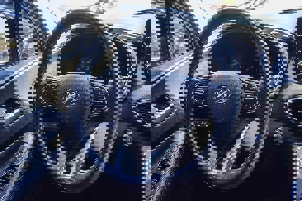 Used 2022 Hyundai Santa Fe XRT image 14