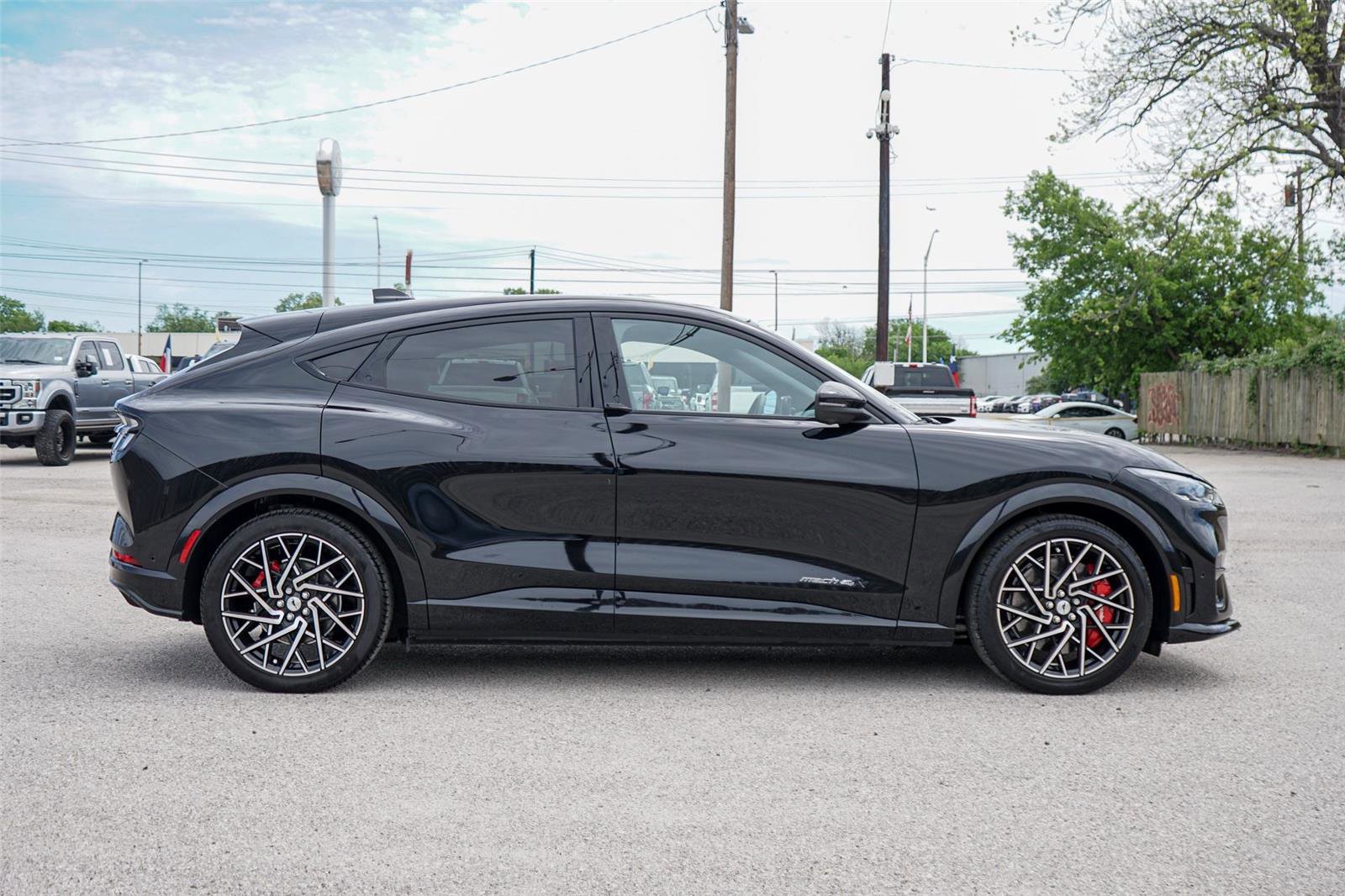 Certified 2023 Ford Mustang Mach-E GT w/ GT Performance Edition AWD/4WD image 4