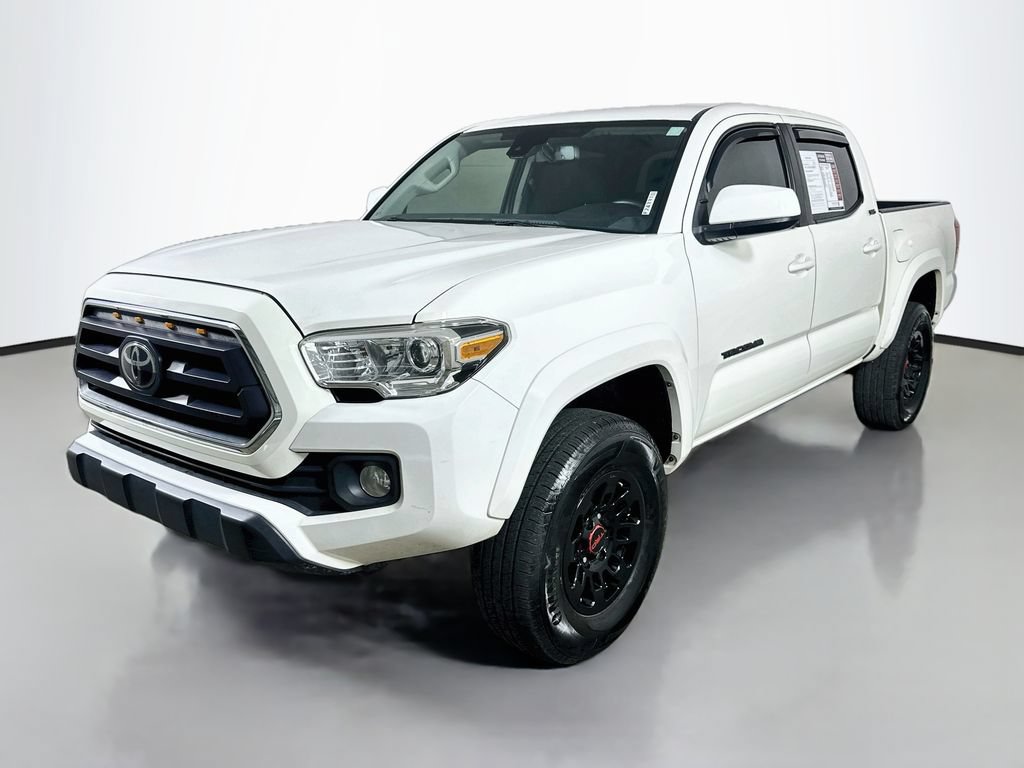 Used 2020 Toyota Tacoma SR5 RWD video 3