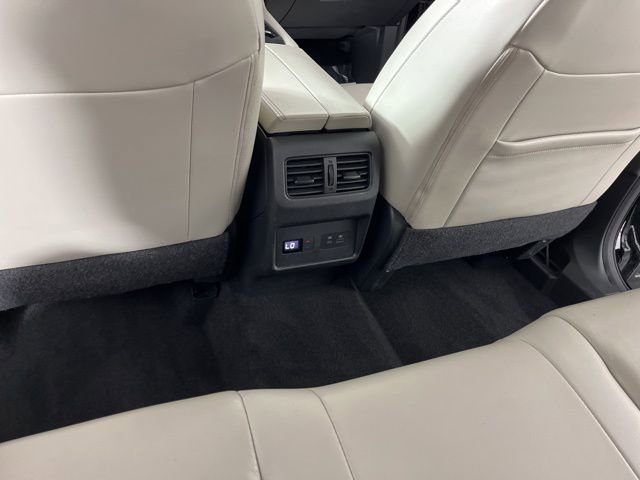 Used 2023 Nissan Rogue SL w/ SL Premium Package image 45