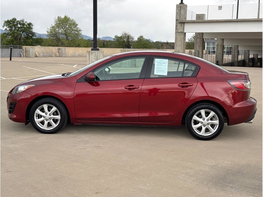 Used 2010 MAZDA MAZDA3 i Touring FWD image 4