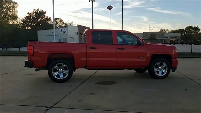 Certified 2018 Chevrolet Silverado 1500 Custom w/ Texas Edition image 9