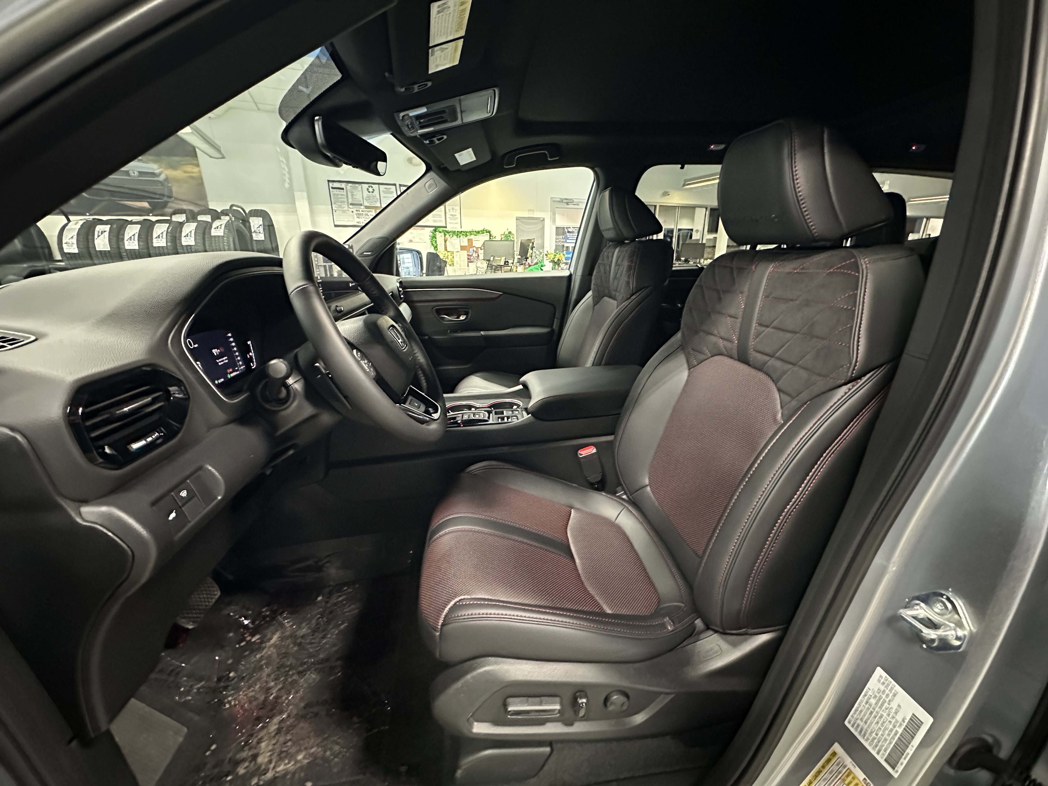 New 2026 Honda Pilot Black Edition image 8