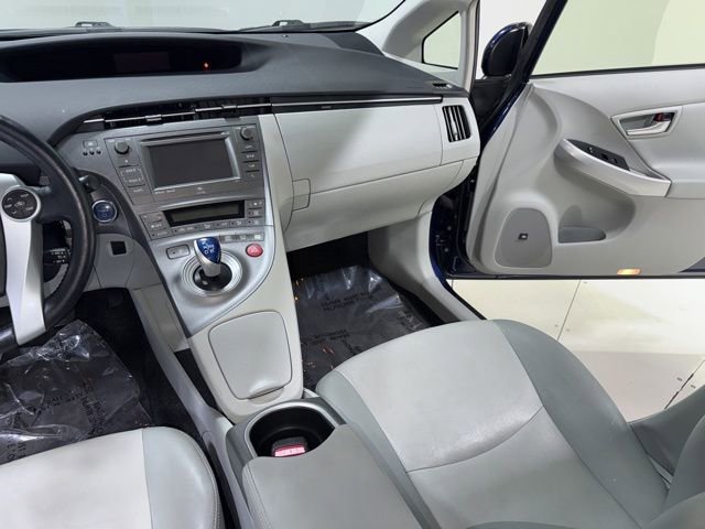 Used 2014 Toyota Prius Four FWD image 21