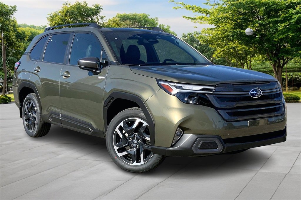 New 2025 Subaru Forester Limited image 2