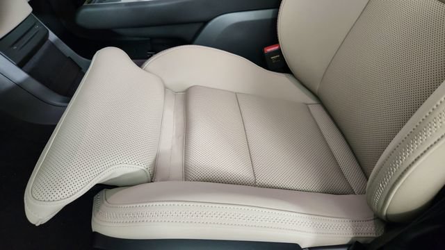 New 2026 Volvo EX90 Plus AWD/4WD image 13