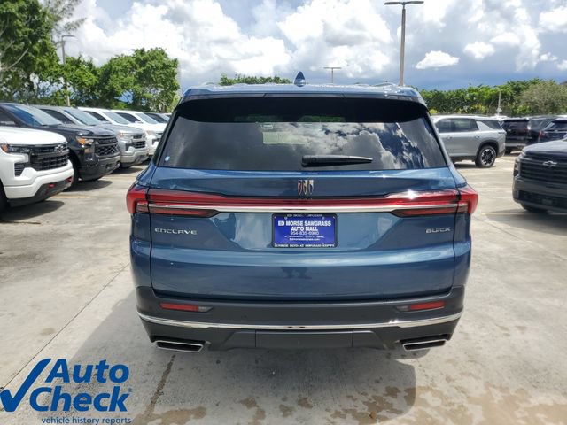 Used 2025 Buick Enclave Preferred FWD image 3