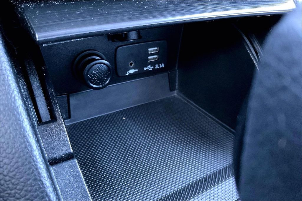 Used 2019 Subaru Outback 2.5i Limited image 16