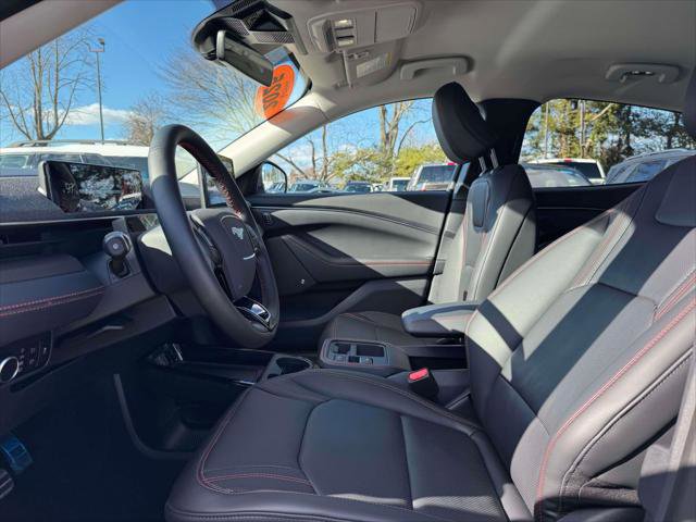 Used 2025 Ford Mustang Mach-E Premium w/ Sport Appearance Package AWD/4WD image 13
