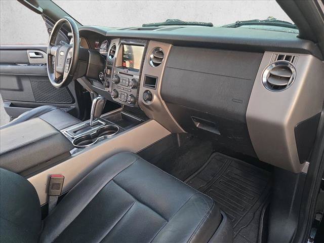 Used 2017 Ford Expedition Limited w/ Equipment Group 301A AWD/4WD image 23