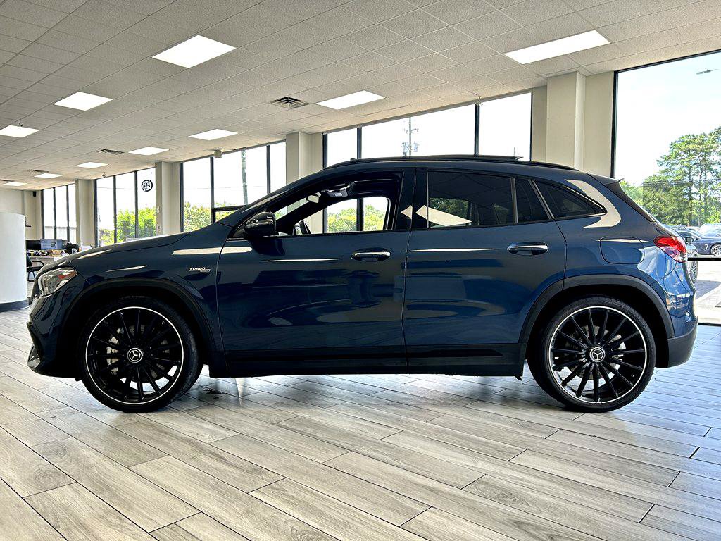 Used 2021 Mercedes-Benz GLA 35 AMG 4MATIC w/ Driver Assistance Package image 4