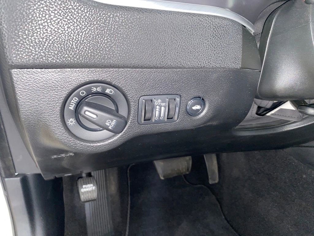 Used 2021 Dodge Charger SXT w/ Driver Convenience Group image 30