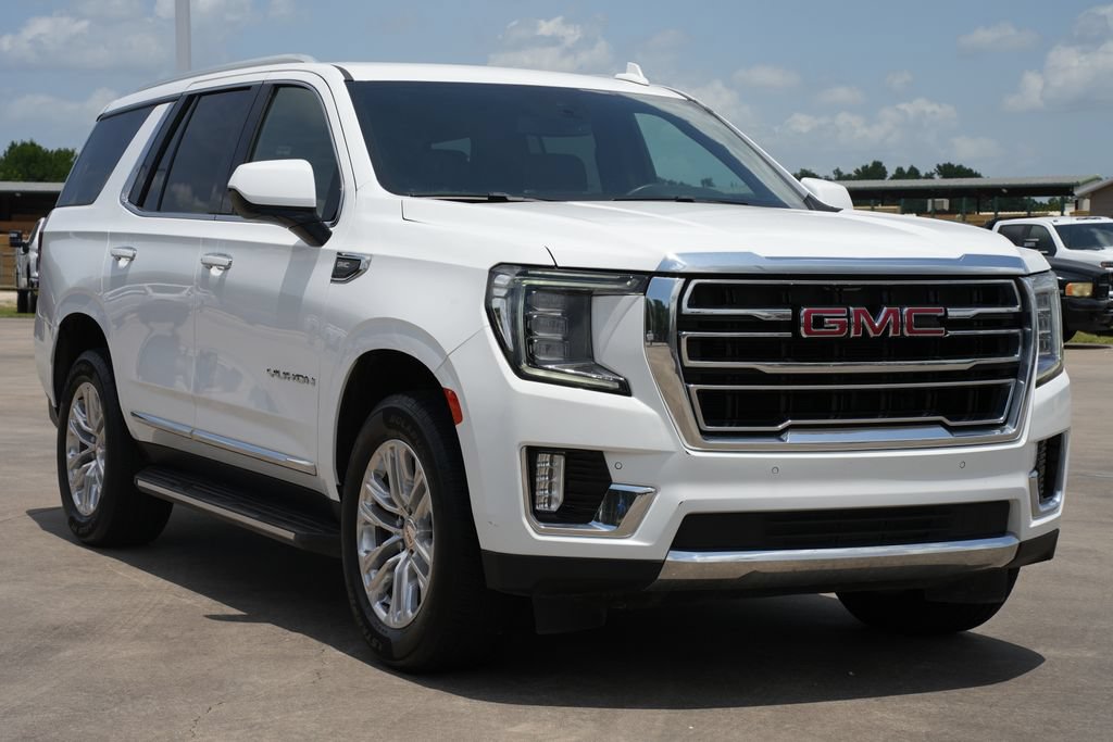 Used 2024 GMC Yukon SLT RWD image 2