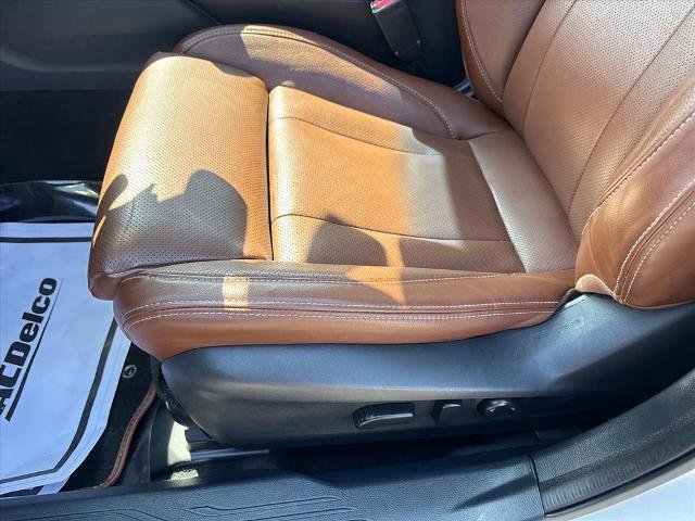 Used 2022 Subaru Outback Touring w/ Popular Package #2 image 19