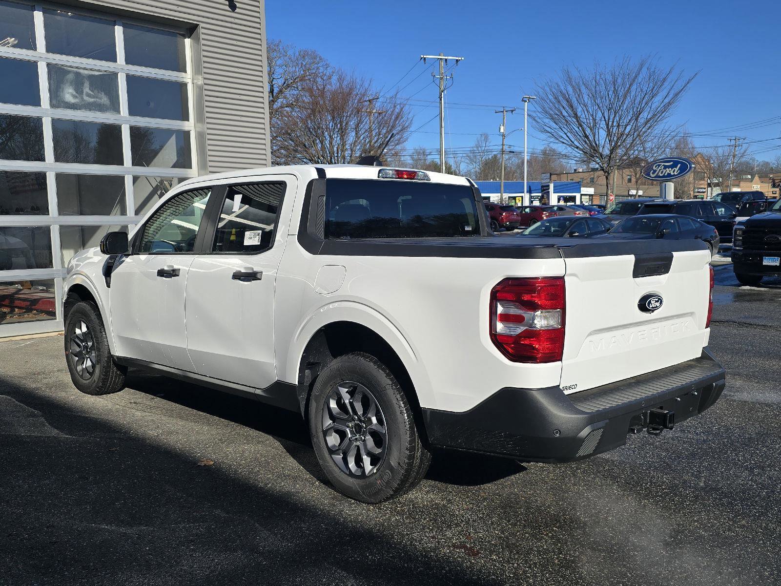 New 2025 Ford Maverick XLT w/ Equipment Group 301A image 3