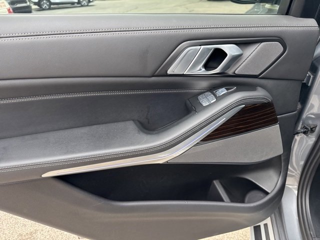 Used 2024 BMW X7 xDrive40i image 15