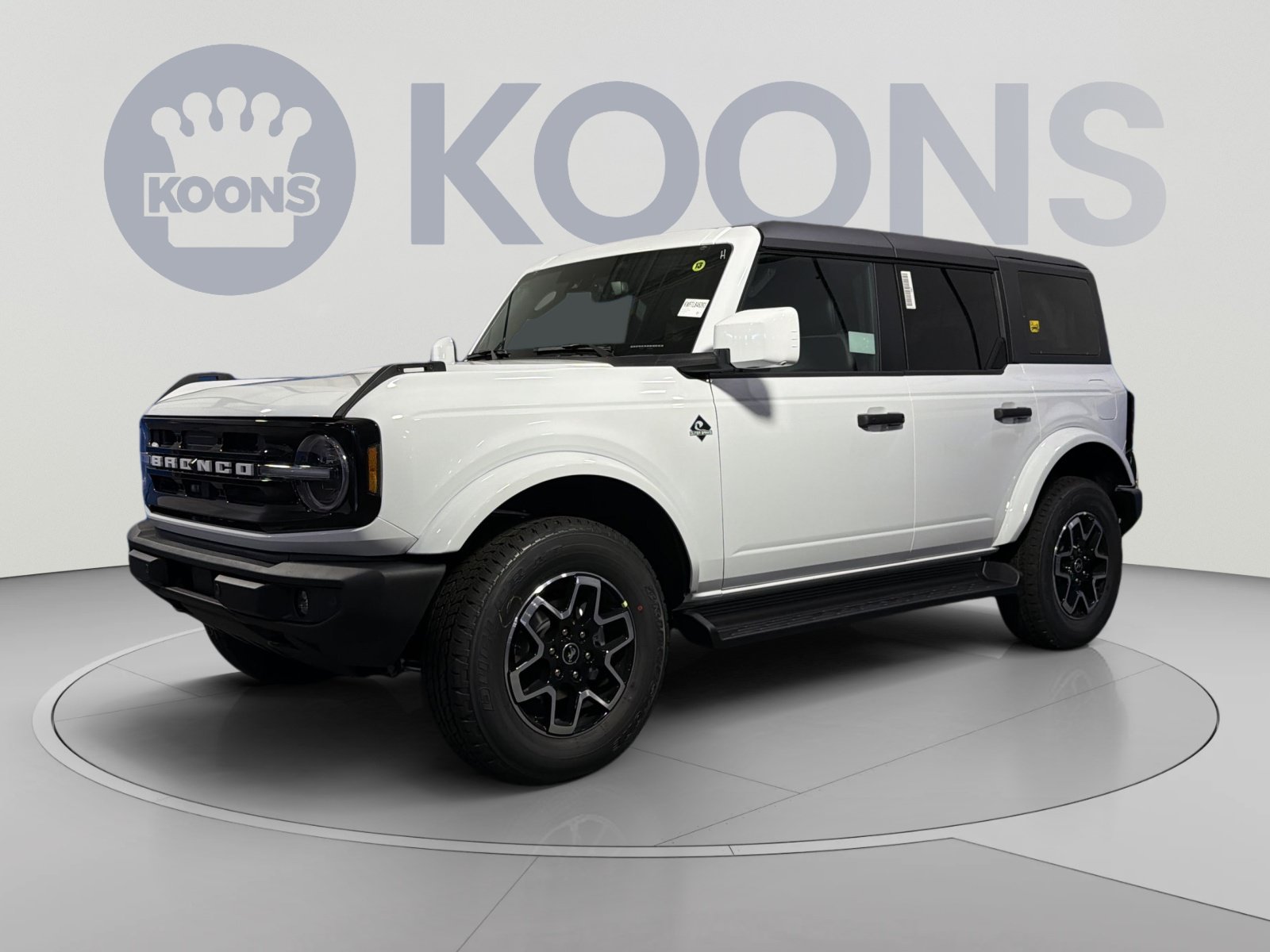 New 2026 Ford Bronco Outer Banks AWD/4WD image 1